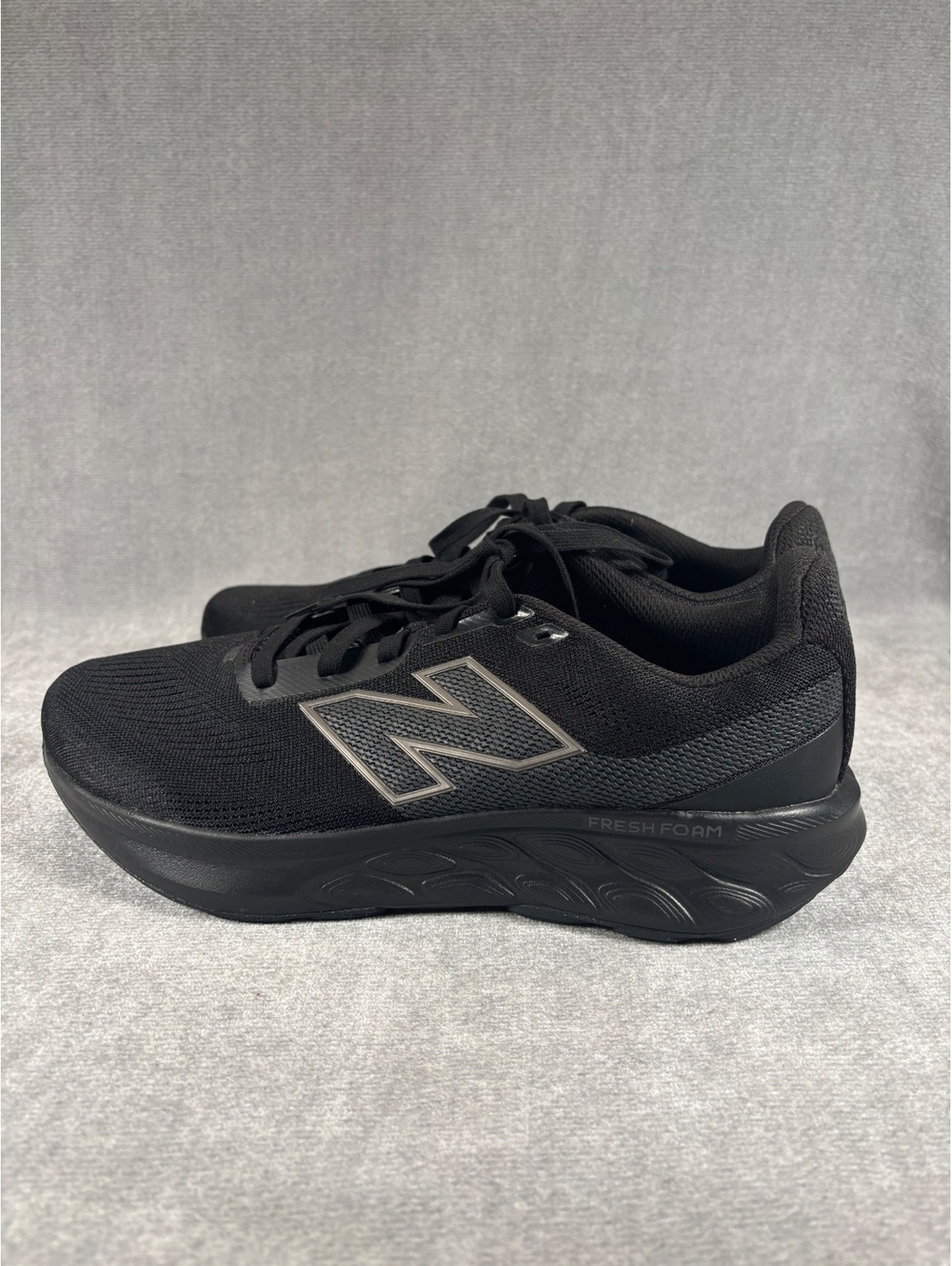 New Balance Fresh Foam X 880v15 Running Shoes US Women’s 11 Men’s 9.5